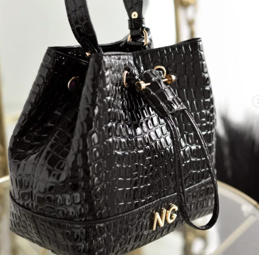 Bolso cubo grabado coco negro — Noco
